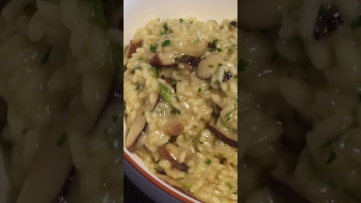 Mushroom Truffle Risotto #cooking #shorts