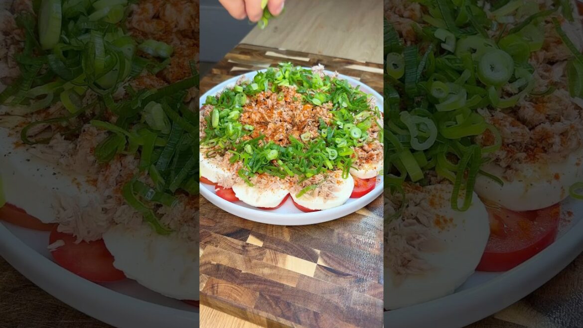 Thunfisch Mozzarella Platte / Tuna Mozzarella Platter Thunfisch Mozzarella Platte / Tuna Mozzarella Platter