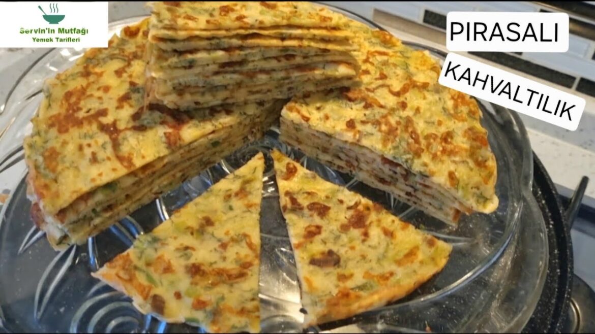 HAMUR AÇMAK YOK ❌️ PIRASALI BÖREK GİBİ OLUYOR . KAHVALTILIK. BİR YİYEN BİR DAHA İSTİYOR.