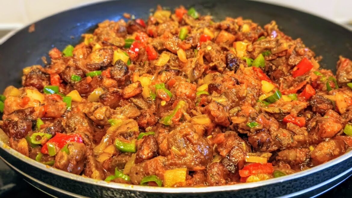 How to make Mouth-watering Giz‐Dodo | Nigerian fried plantain & gizzard stew recipe