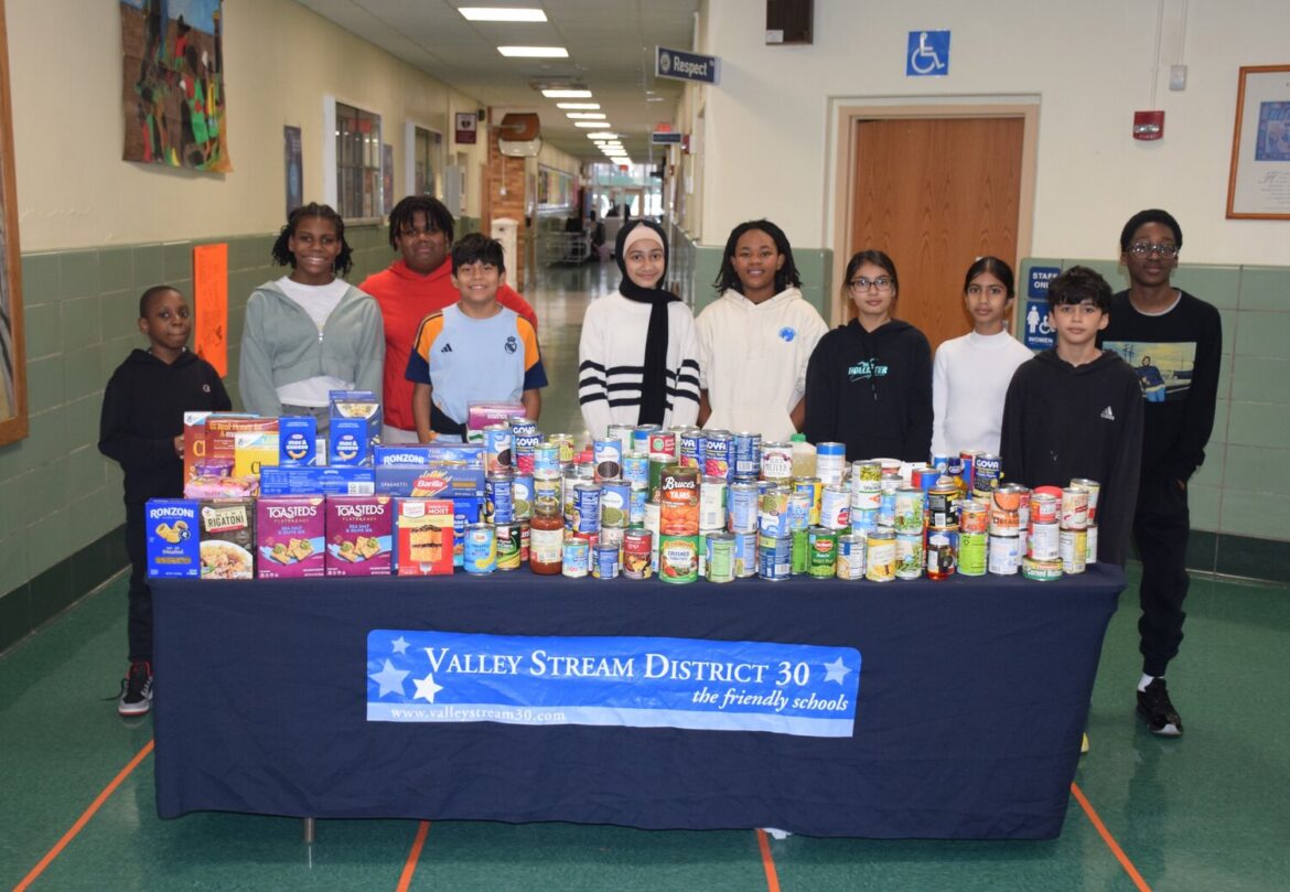 Shaw Avenue students hold Thanksgiving food drive | Herald Community Newspapers