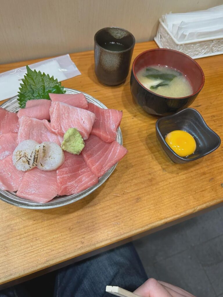 Breakfast in Maruyoshi Sushi here in Osaka
