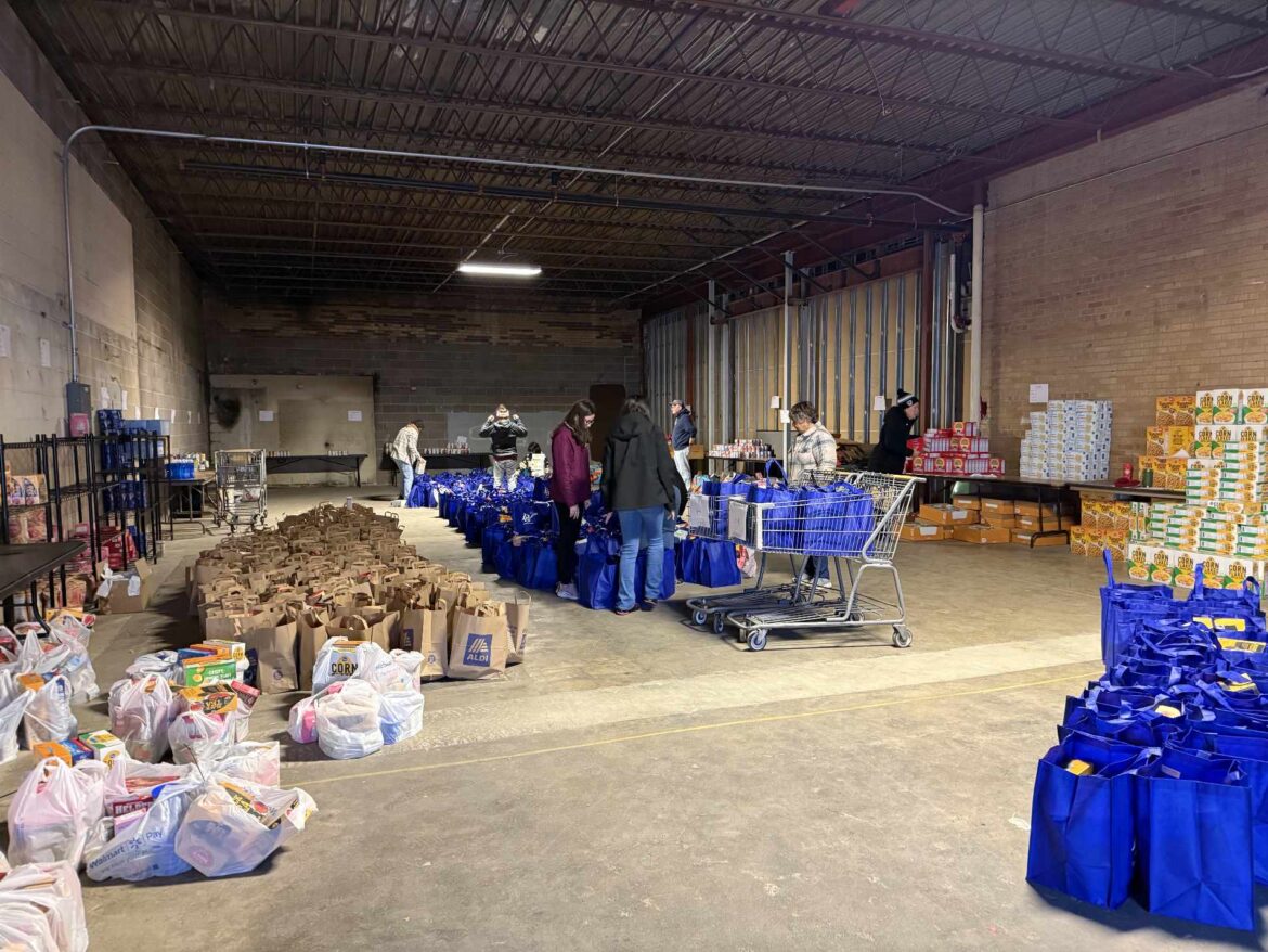 Christmas Food Basket Project helps those in need