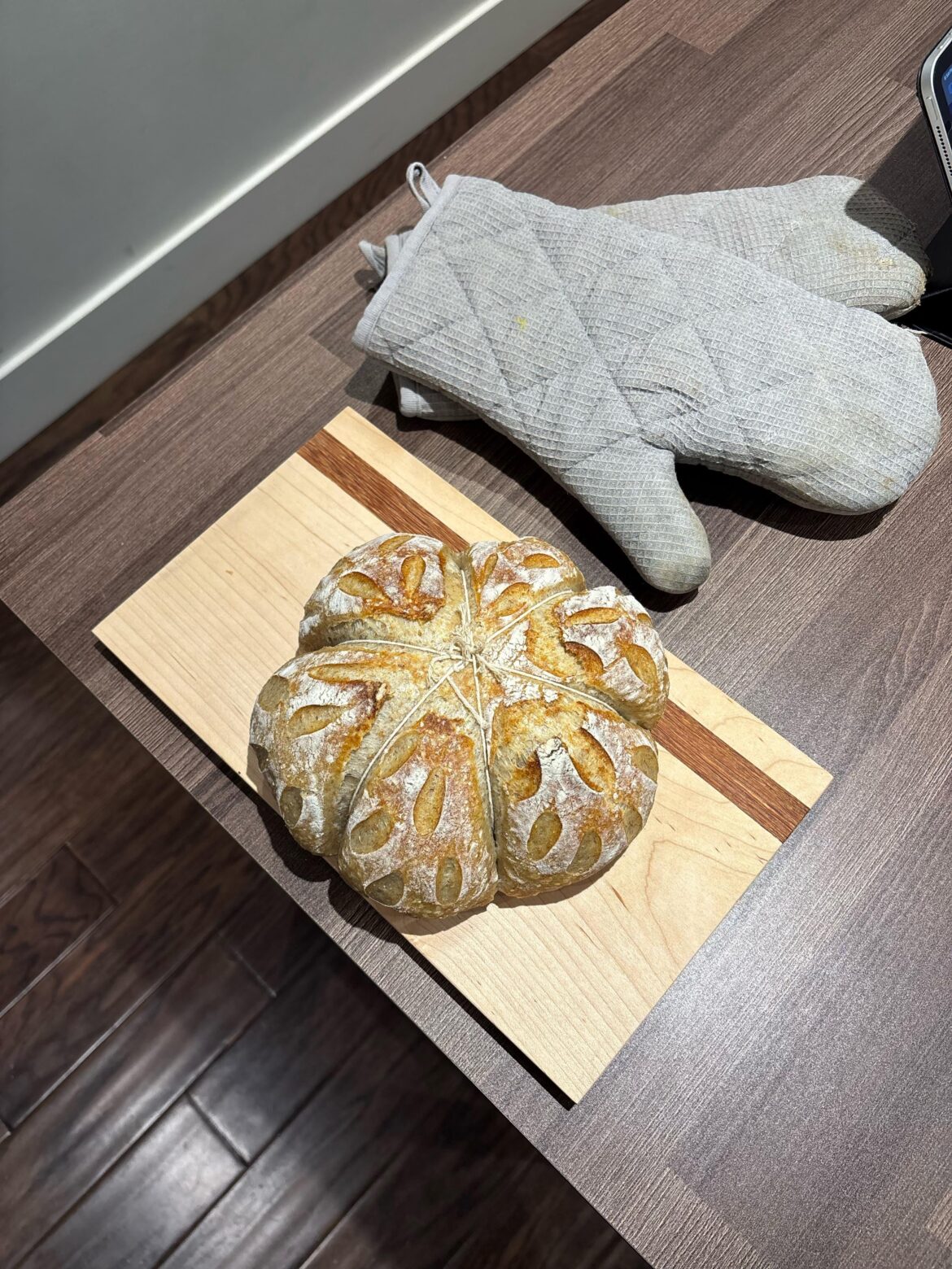 literally my third loaf i have ever made 🤩