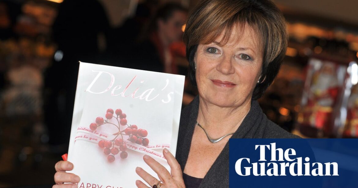 Delia Smith not cooking Christmas dinner for first time in 52 years | Delia Smith