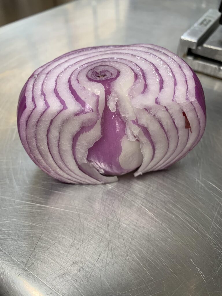 I took pictures of the interesting onions that i had cut at work