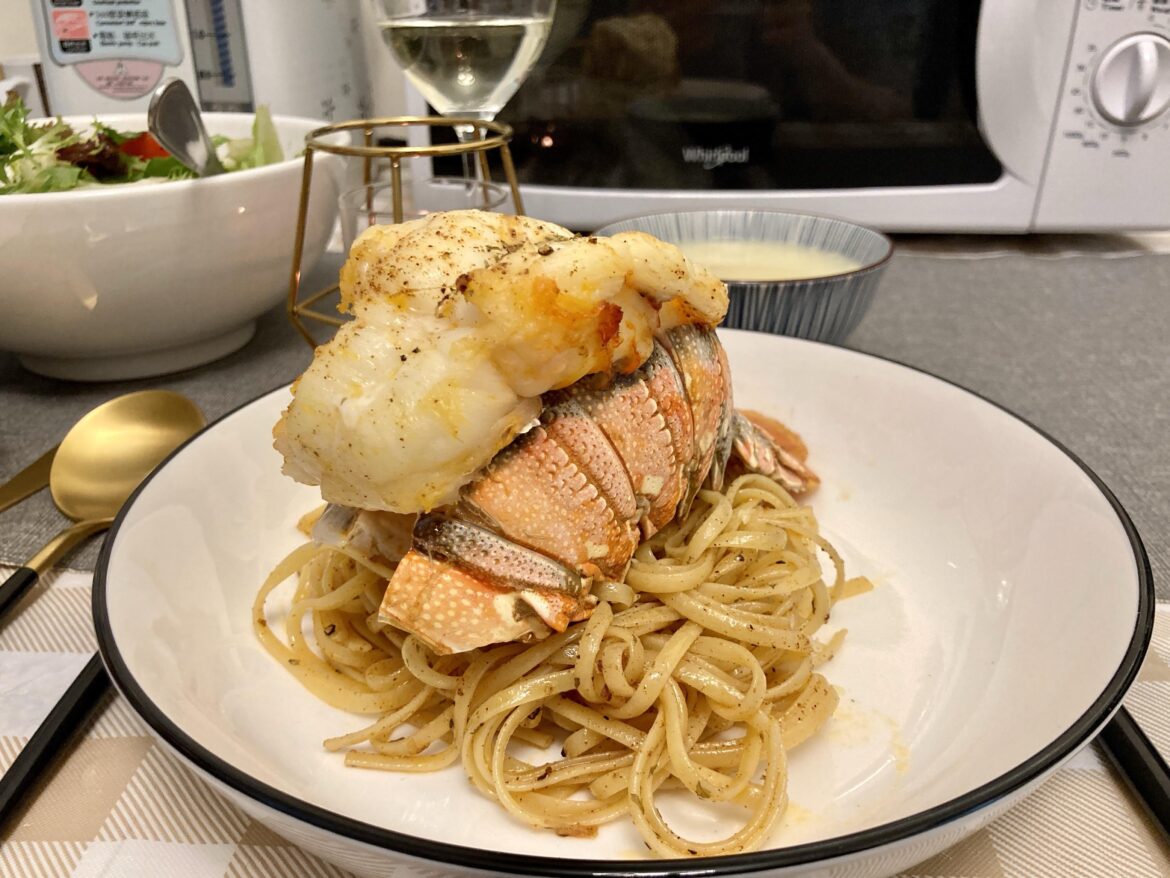 Fancy Lobster Tails and Garlic Butter Pasta