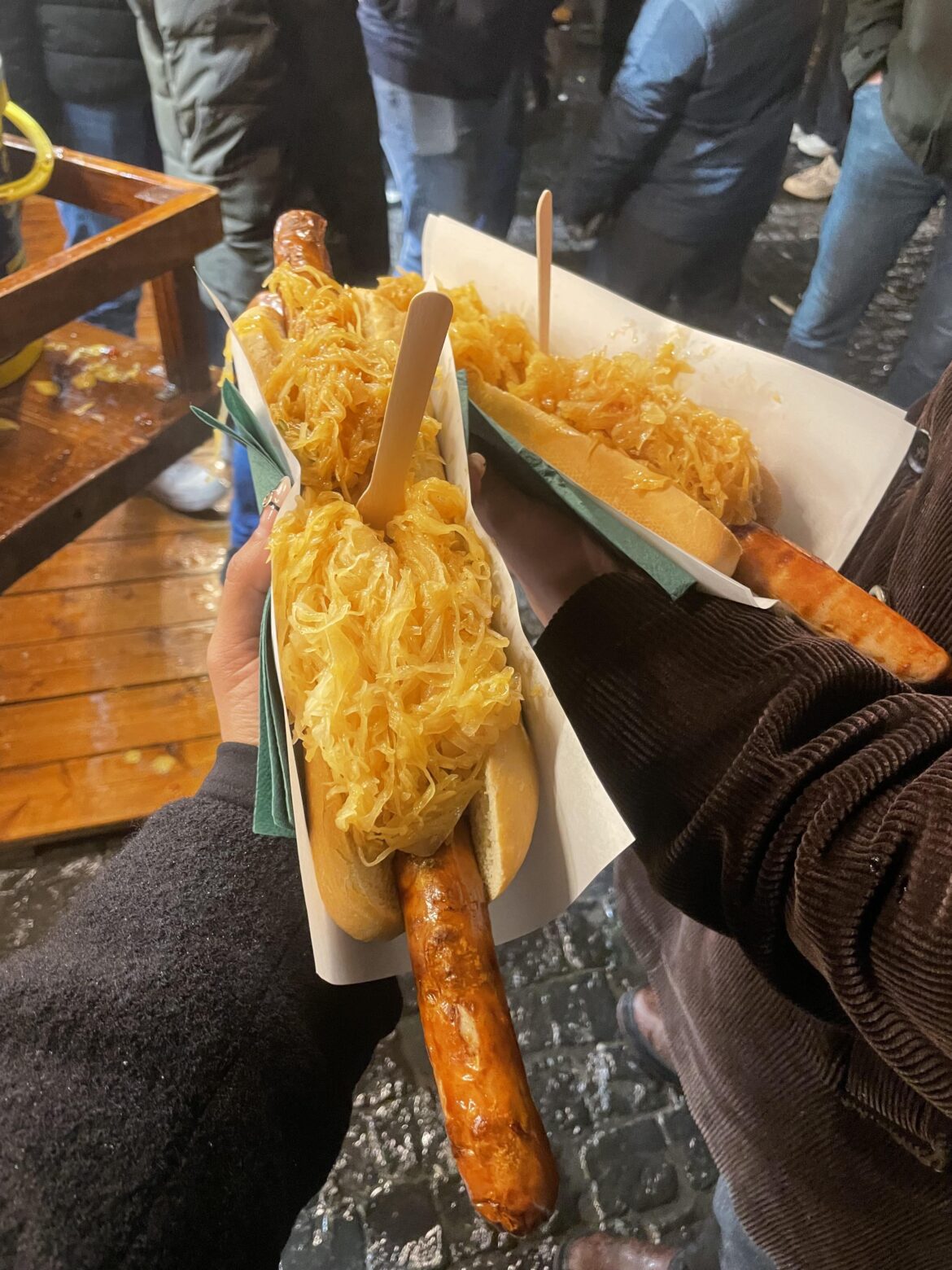 XXL Rostbratwurst with Sauerkraut