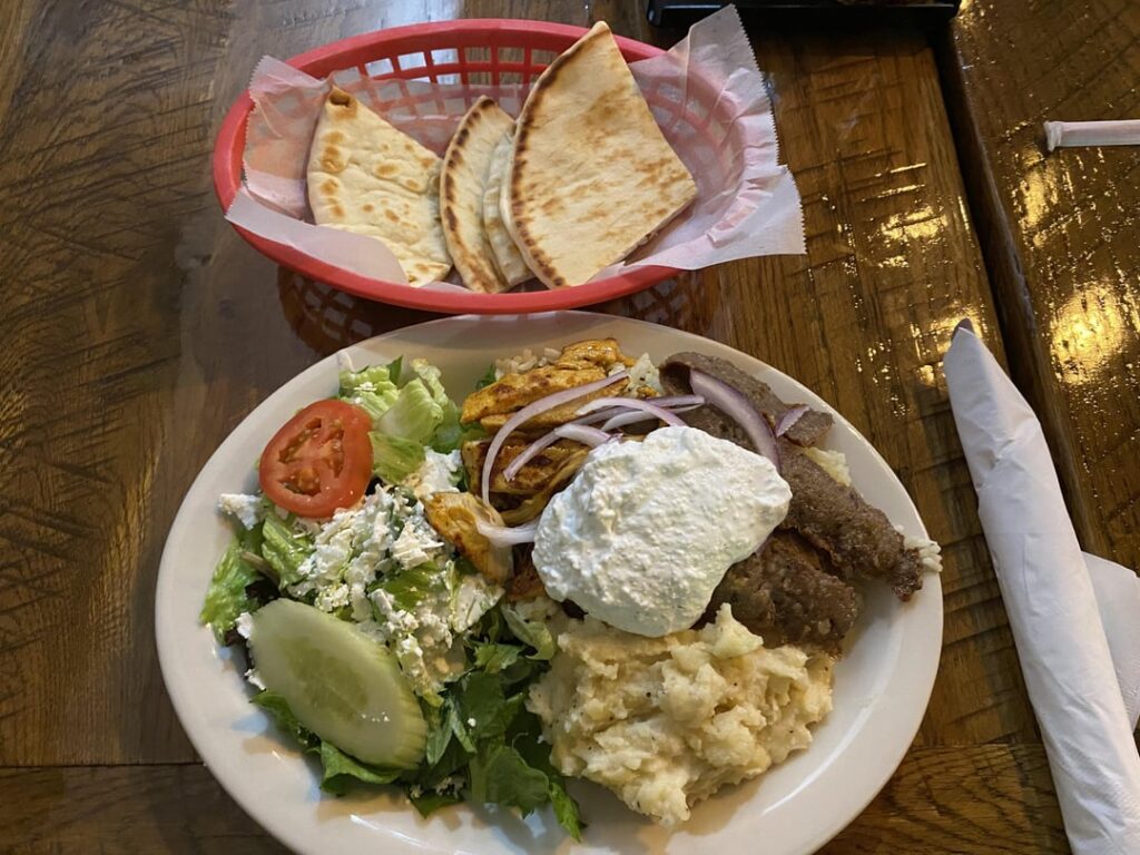 Tech Ridge Nikis Pizza