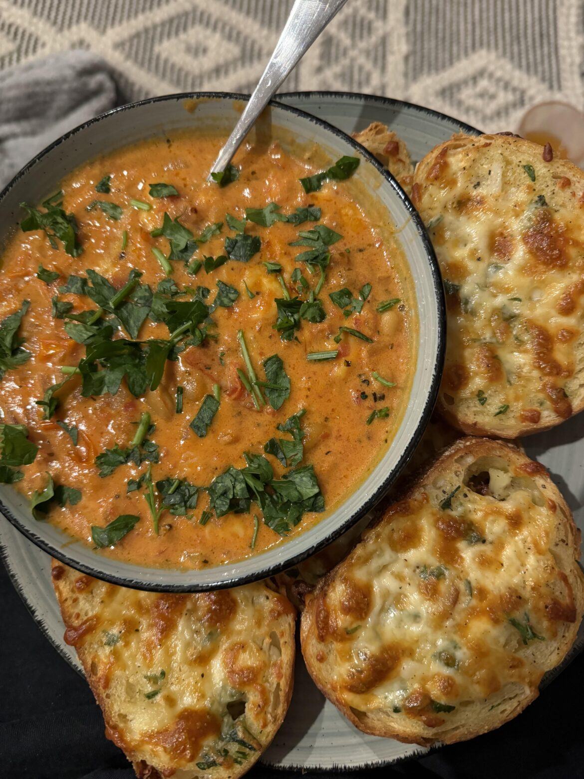 Butter bean bake with crusty garlic bread