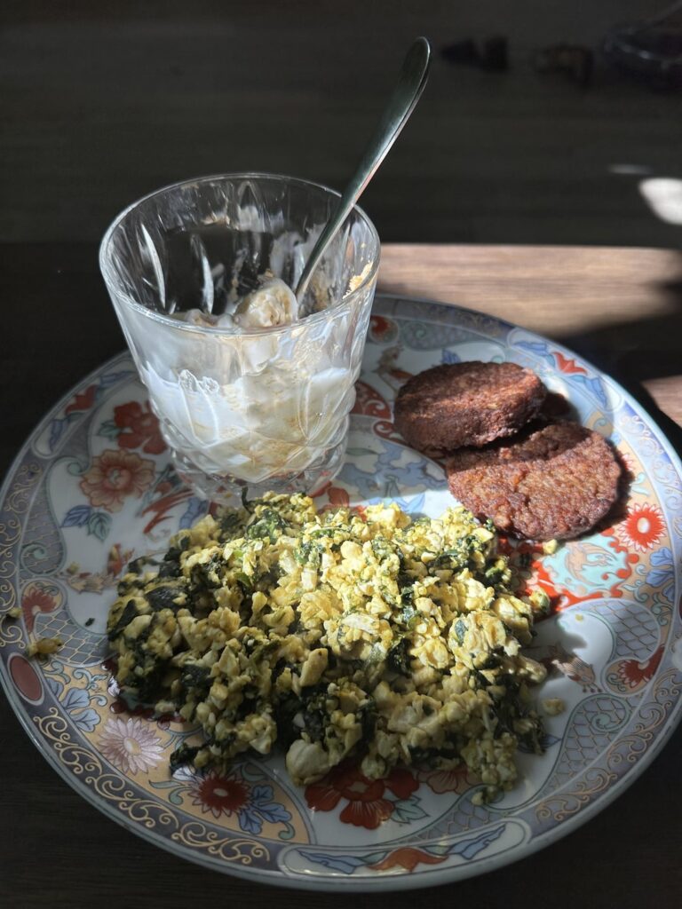 tofu scramble, yogurt with toppings and morning star sausage patties (570cal)