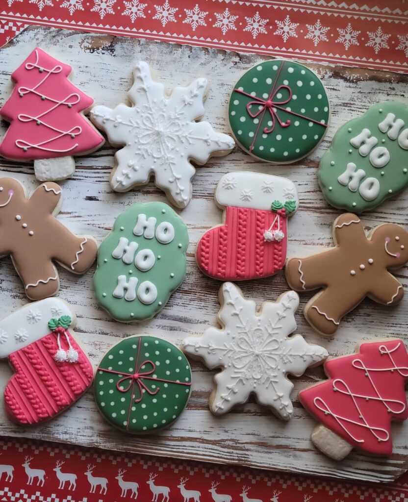 One last set just in time for Christmas!