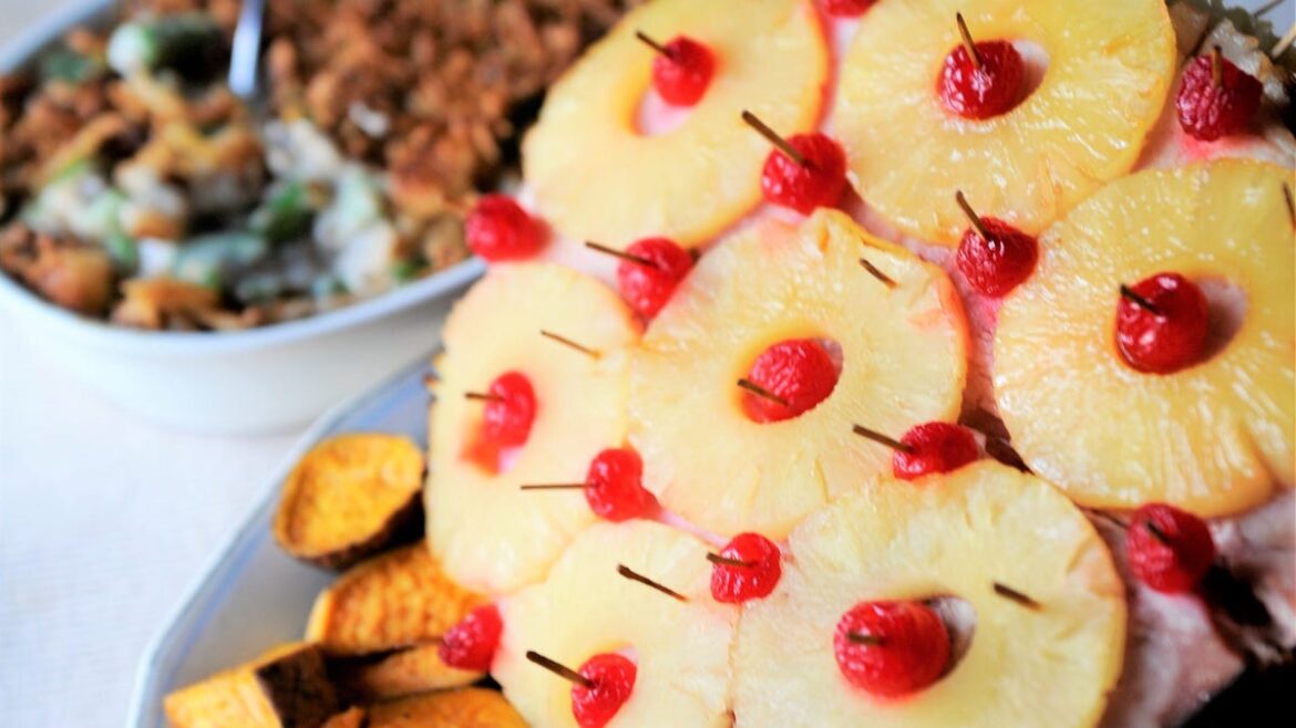 Where to order Christmas dinner in Monroe