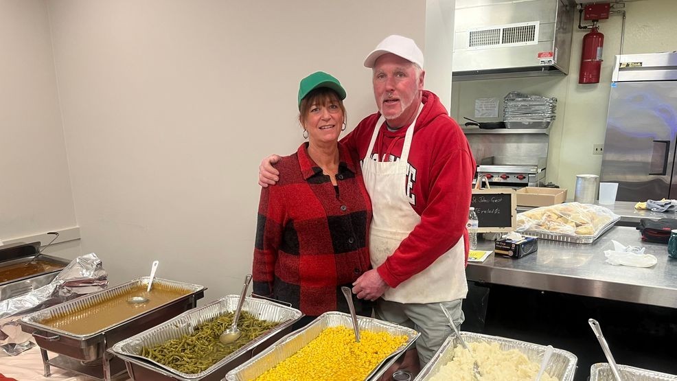 Attleboro couple’s annual ‘Christmas Meal’ feeds hundreds ahead of the holidays NBC logo