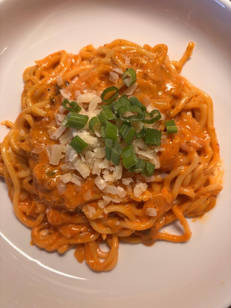 This is a creamy and spicy kimchi gochujang ramen I came up with this morning