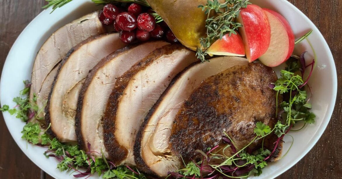 Where to Get the Best Christmas Takeout Meal for a Crowd in Dallas 2023