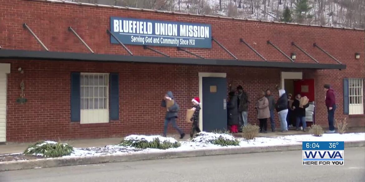 Bluefield Union Mission distributes meals on Christmas Eve and Christmas Day