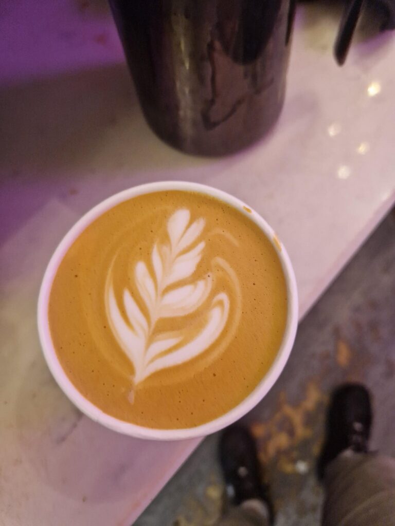 dainty latte art