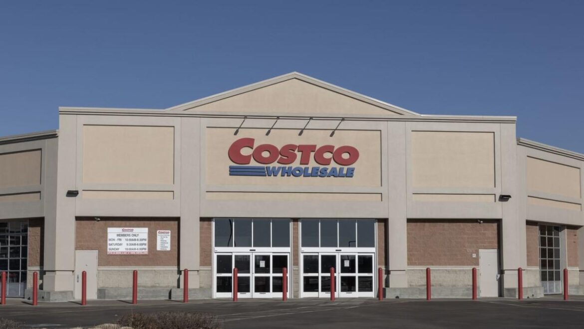 I'll Only Serve These Costco Appetizers At My Holiday Parties This Year