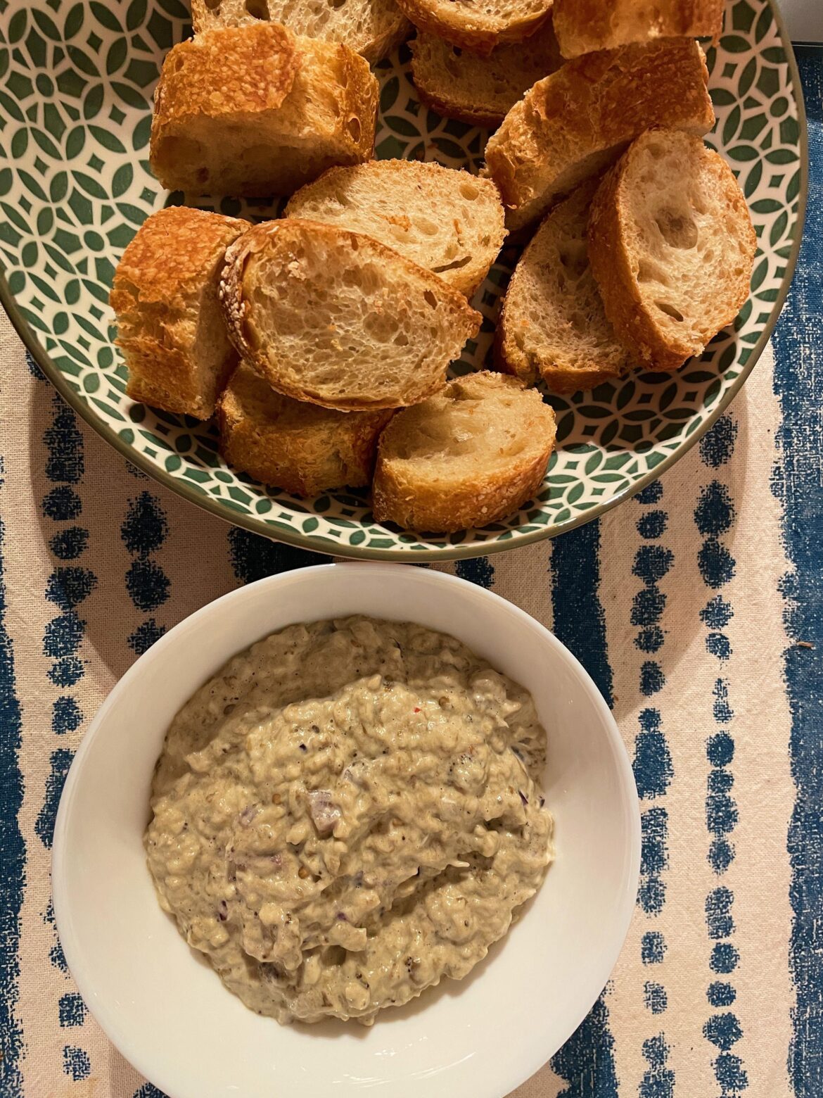 Salată de vinete (aubergine salad)