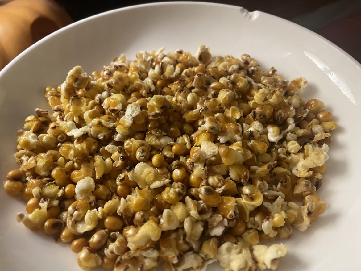Love the crunchy and delicious half-popped kernels at the bottom of the bowl!? Here’s how to make them…