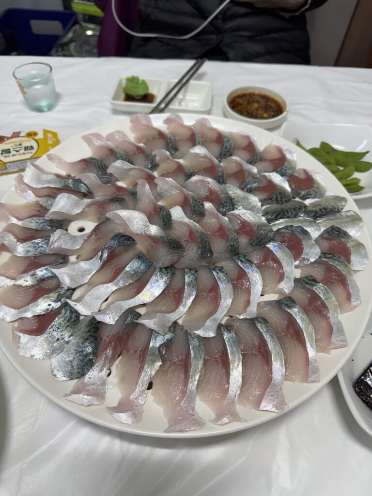 연화고등어와전갱이 in Tongyeong-si, South Korea