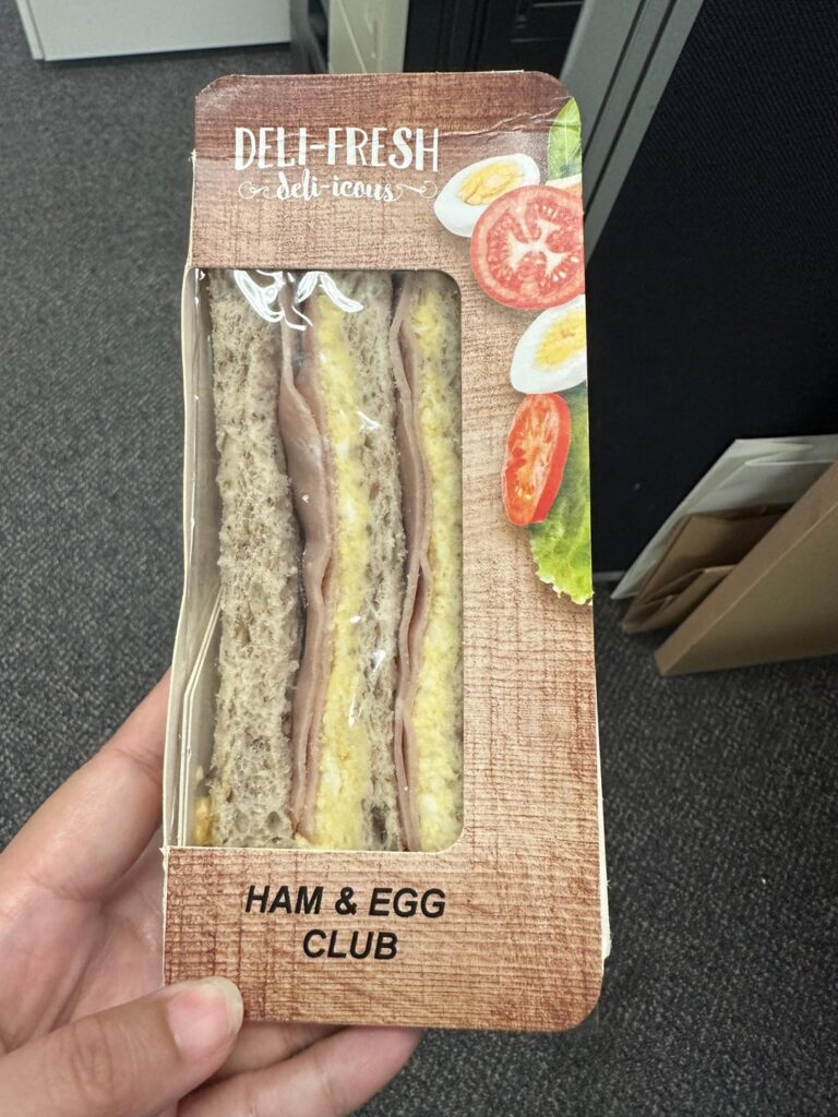 How many calories in this sandwich and this strawberry filled cookie?