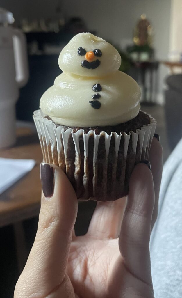 Calorie estimate on this carrot cake and cream cheese frosting cupcake ?