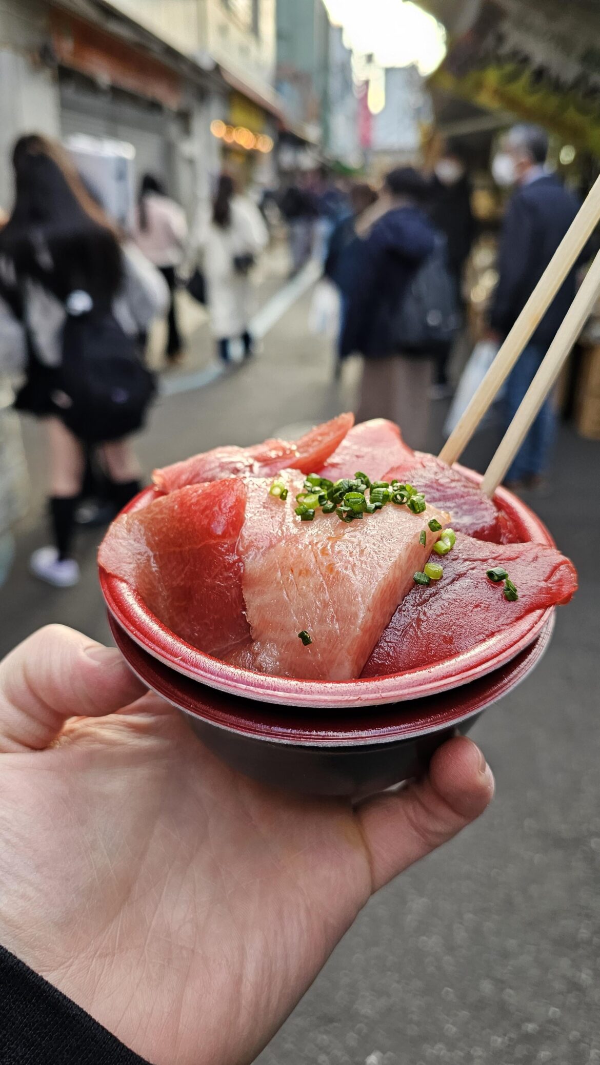 Various Tuna Sashimi over rice, Tsukiji Fish Market. 1000 Yen