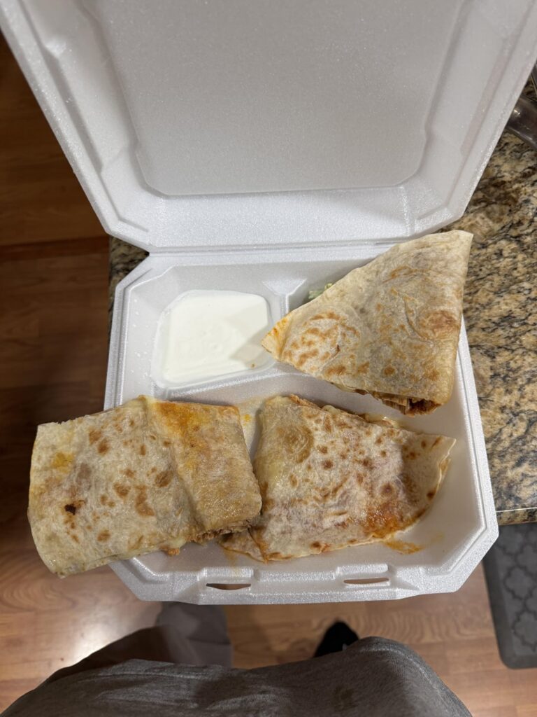 Calories in chicken quesadillas