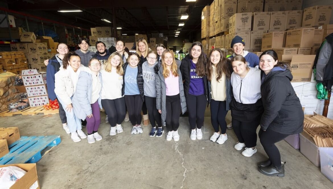 Annual Thanksgiving Food Drive Held