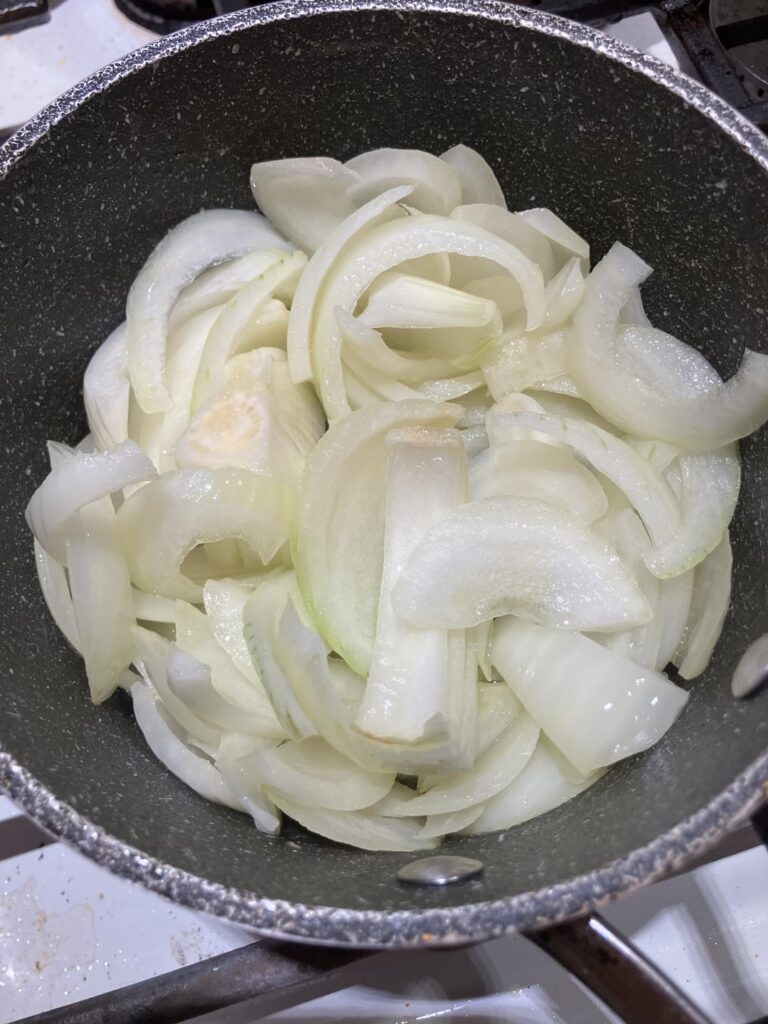 Made myself some browned onions to go with Brie