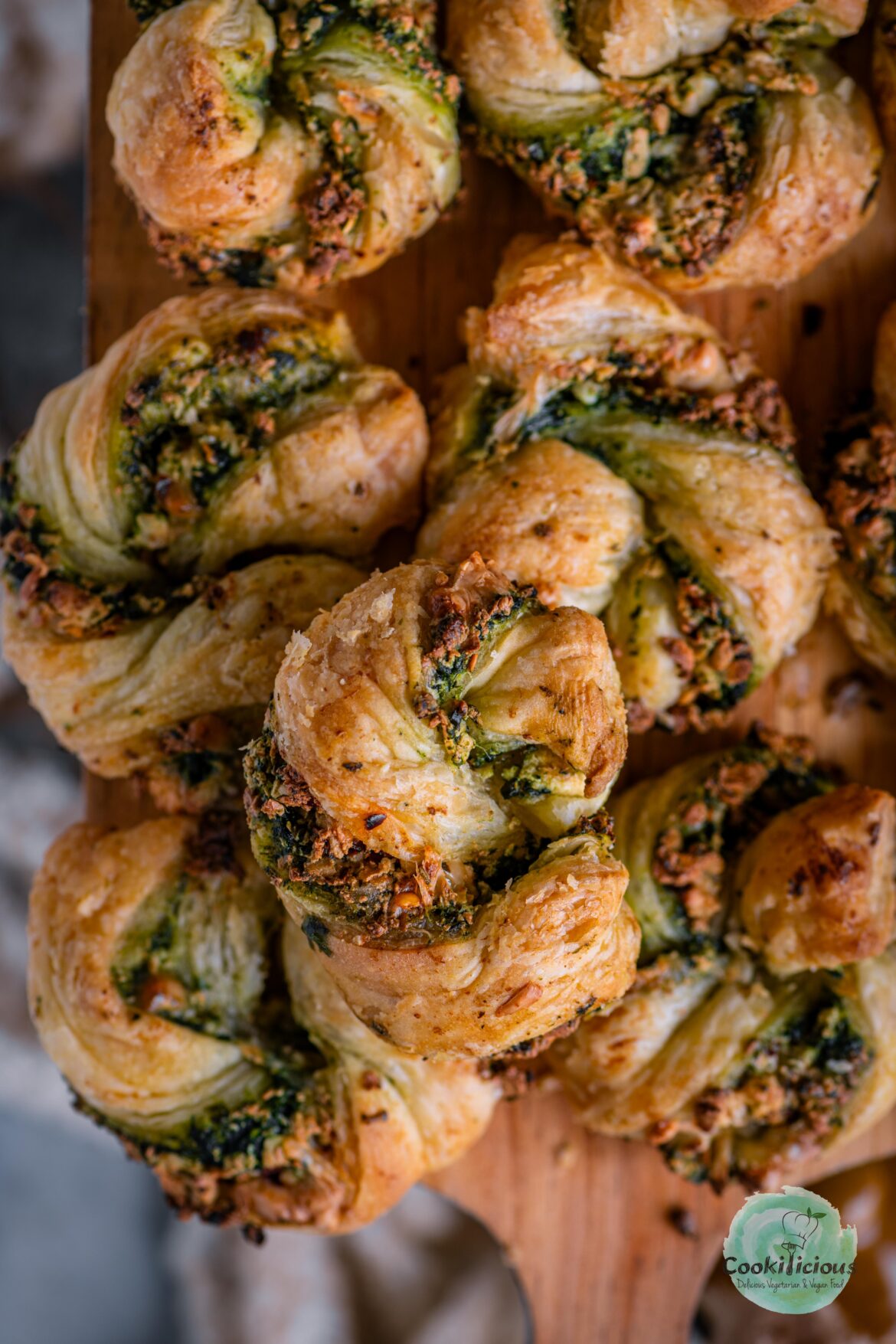 Spinach Puffs With Paneer | Palak Paneer Puffs