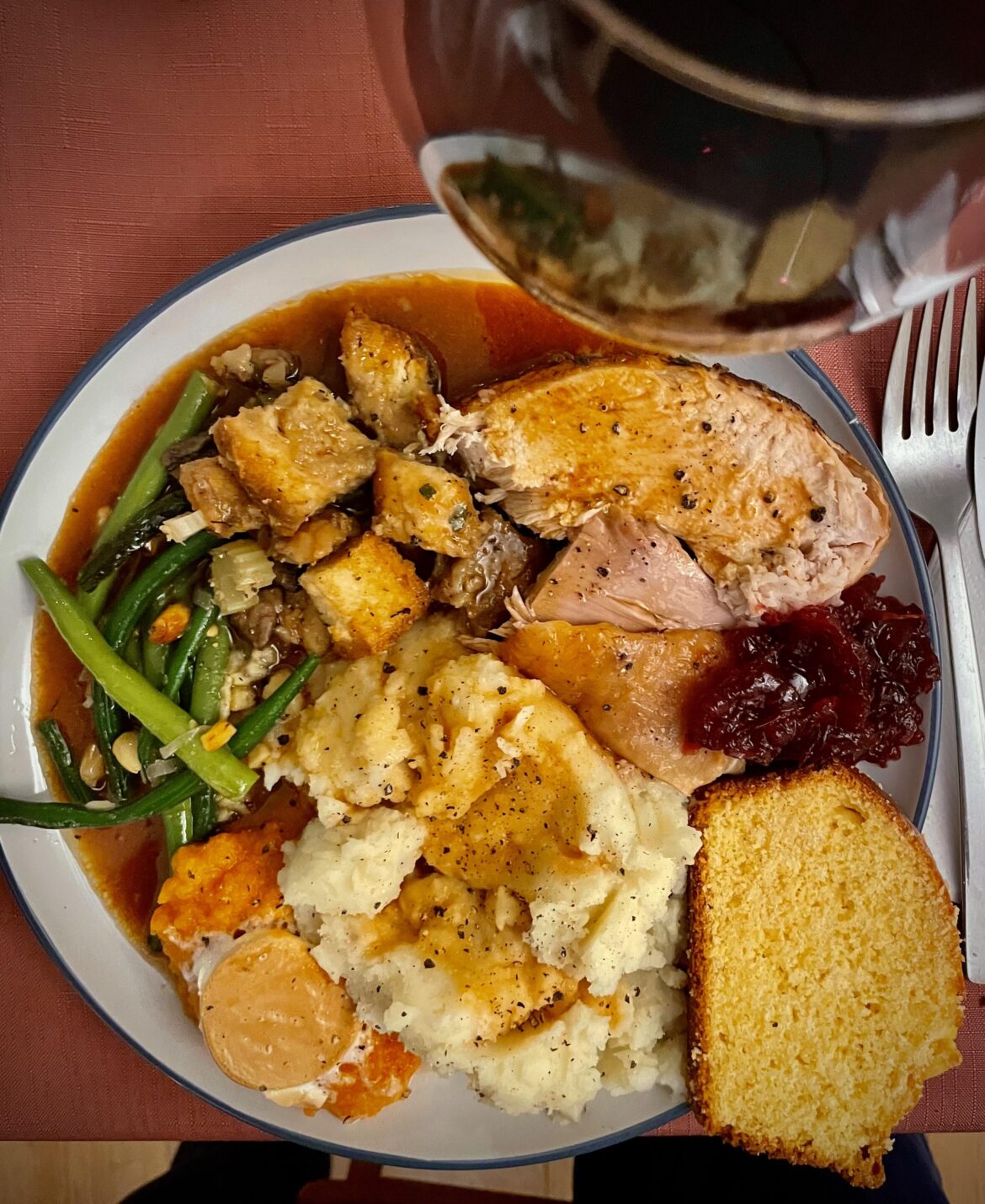 Thanksgiving turkey vs trad Christmas dinner, this time with a pic!