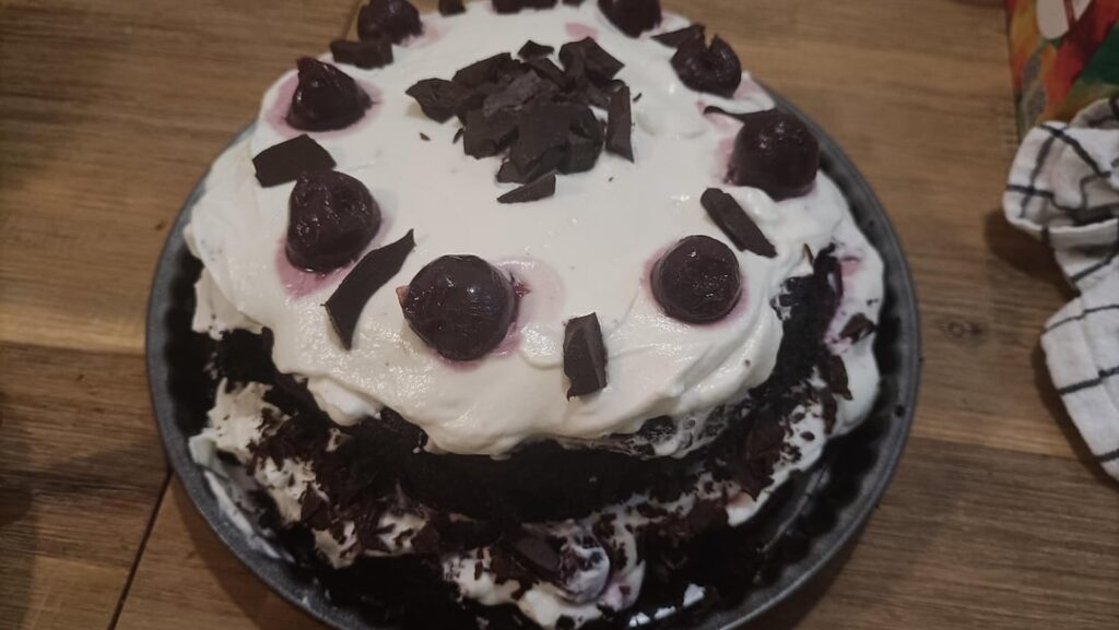 I tried my best at making a black forest cake for my mum's birthday 😀