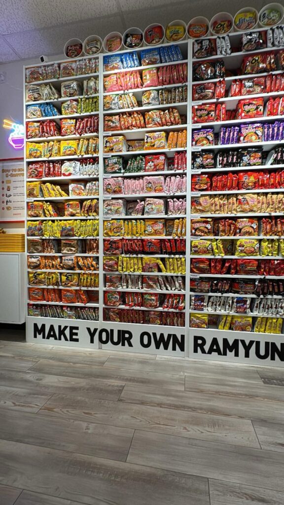 Got to visit a K-Ramyun shop tonight :-)