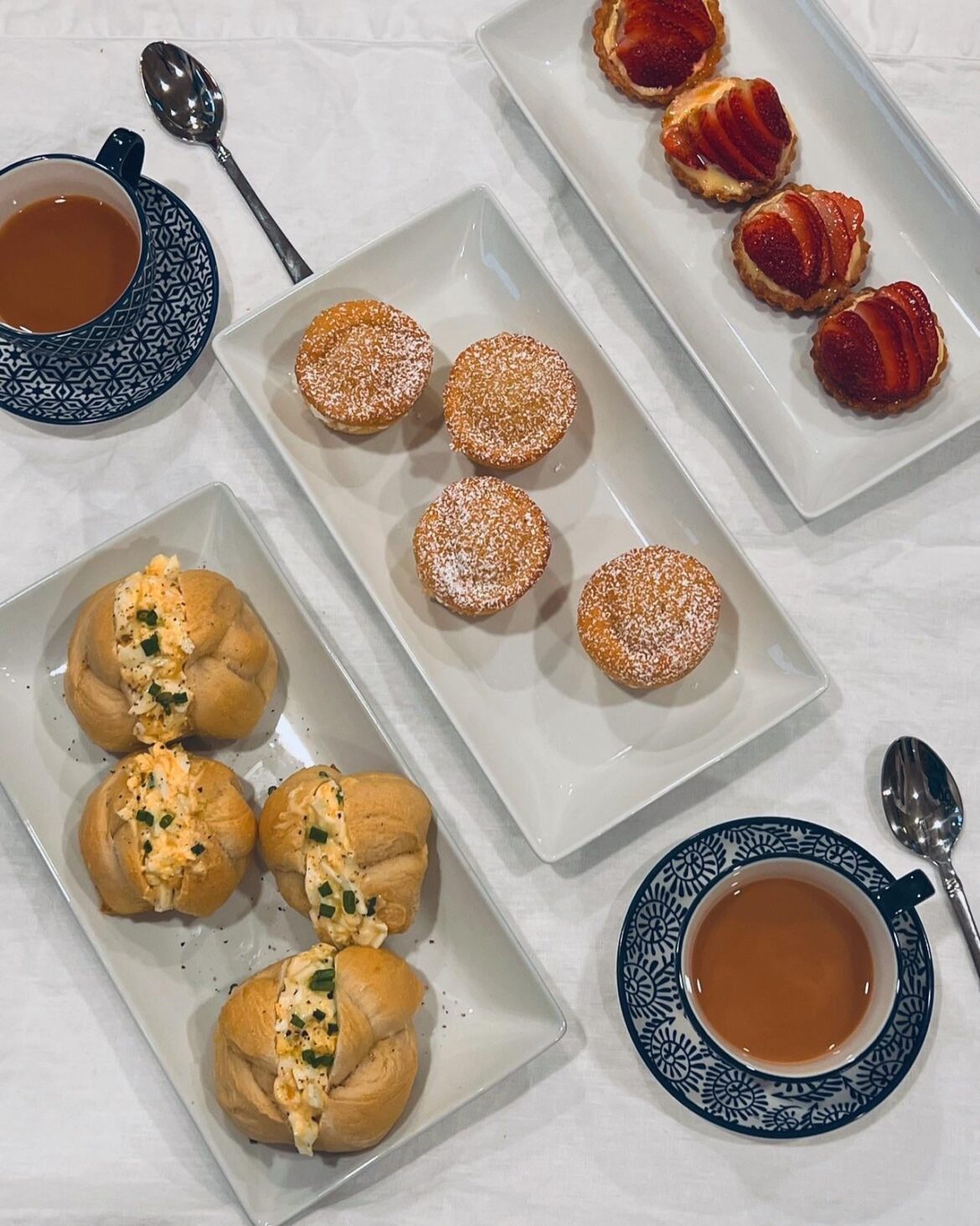 My partner did afternoon tea My partner did afternoon tea