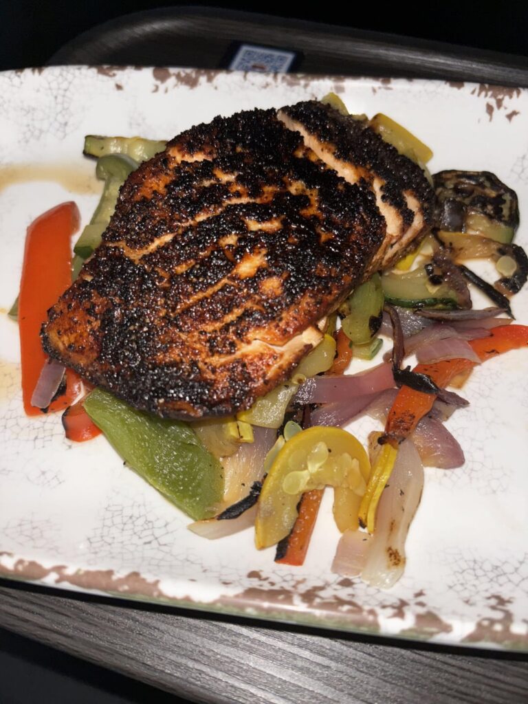 Pan Seared Salmon with Lemon Butter and Veggies. Can I get an estimate?