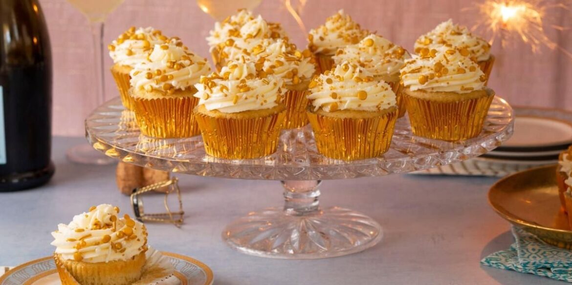 50 Best New Year's Eve Desserts for a Sweet 2025