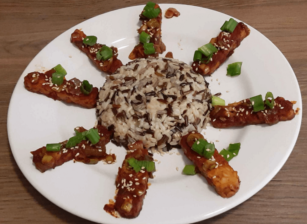 Tempeh Jorim (Korean-style spicy braised tempeh)