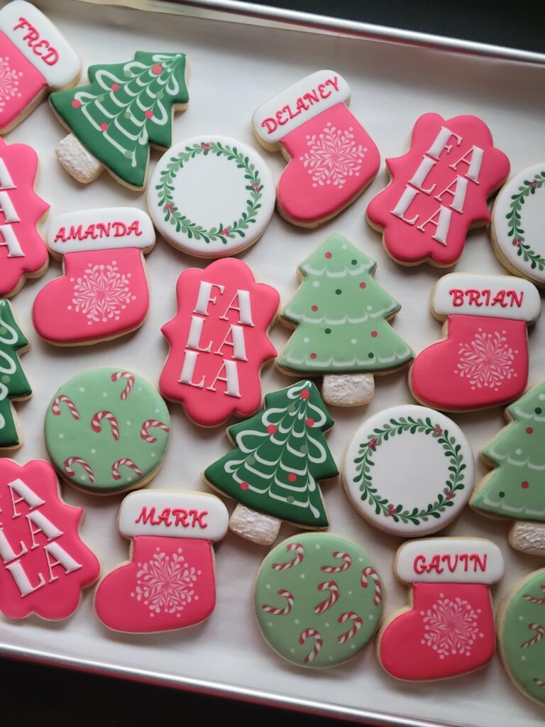 Christmas cookies make me so happy!