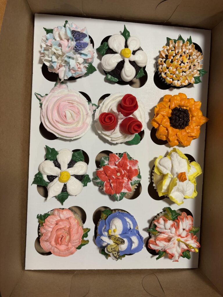 I took a piping class and here are the results!