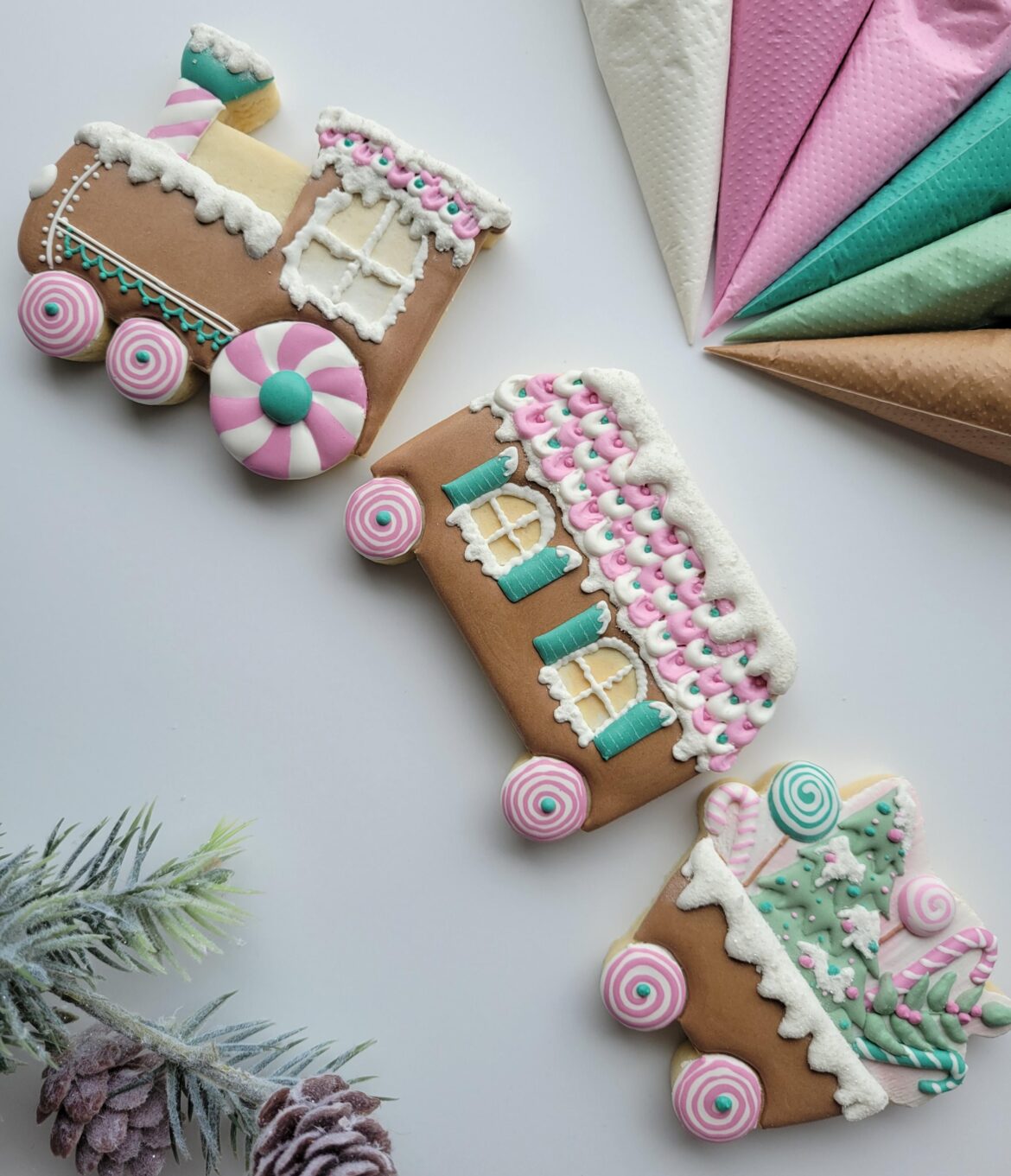 All aboard the gingerbread express!