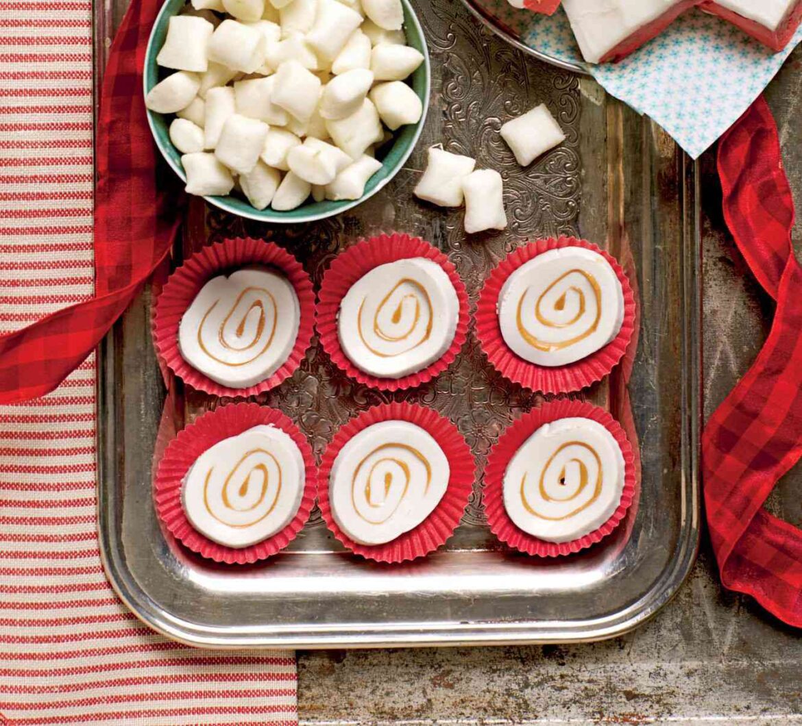 23 Best Christmas Candy Recipes 23 Best Christmas Candy Recipes