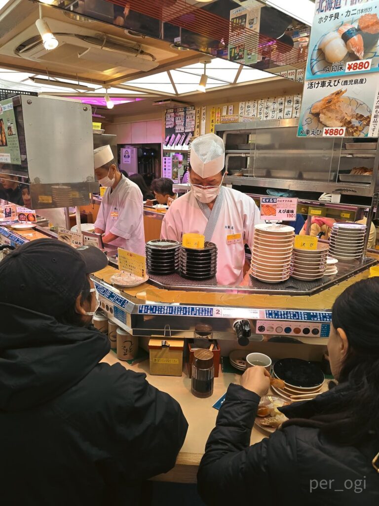 We tried conveyor belt sushi in Tokyo