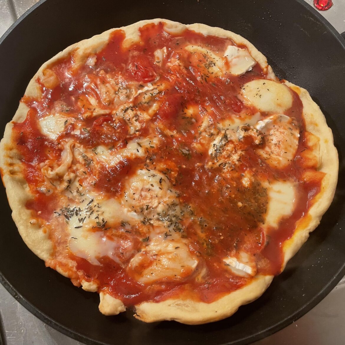 Tried making a pan pizza with no oven