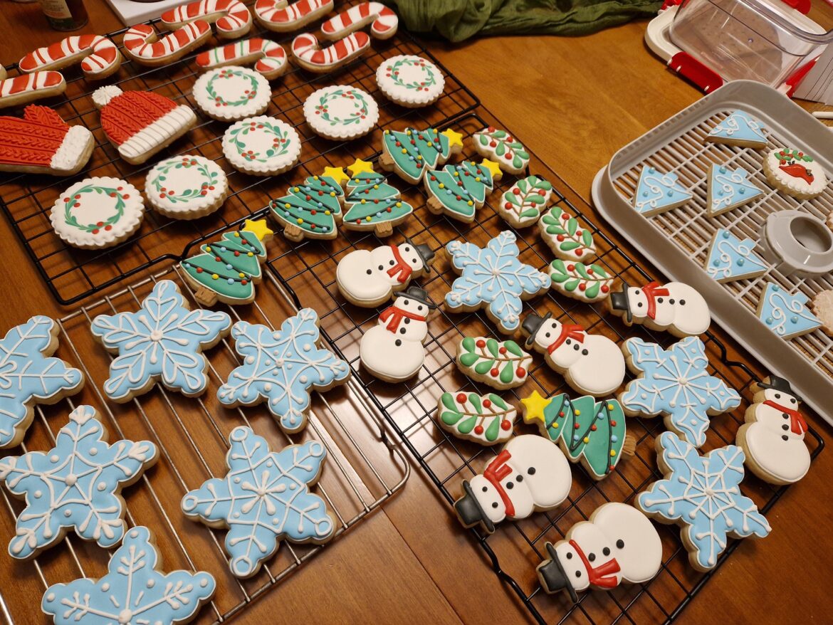 A not so pretty photo of this years Christmas cookies!