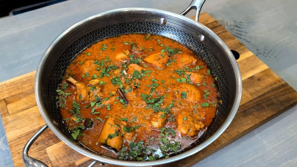 Chicken Rogan Josh, a rich & aromatic curry.