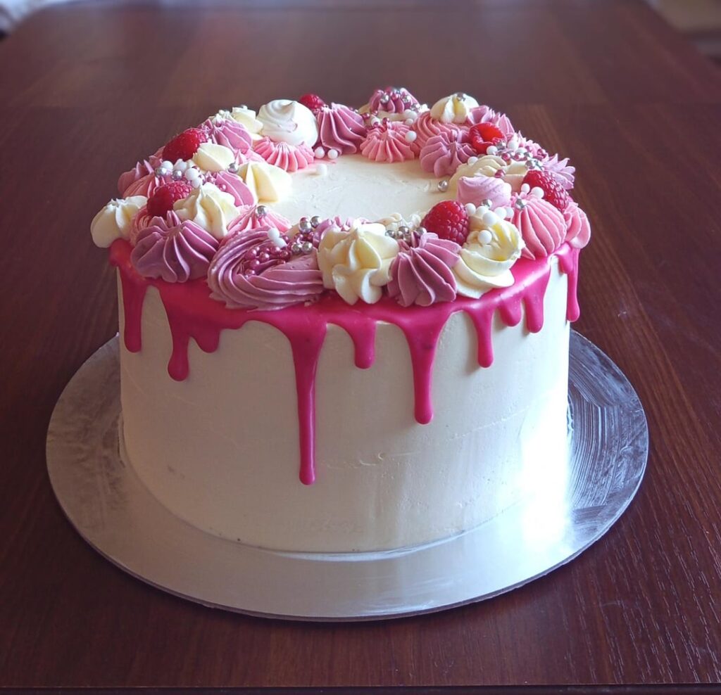 My white chocolate cake :)