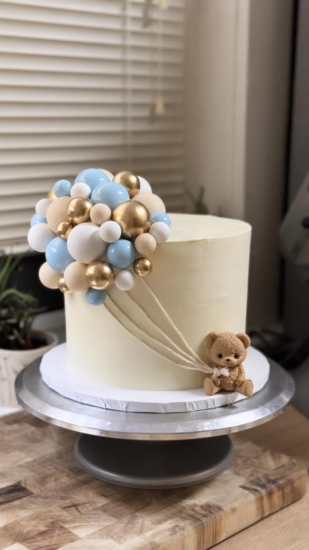 Baby shower cake 🧸💙